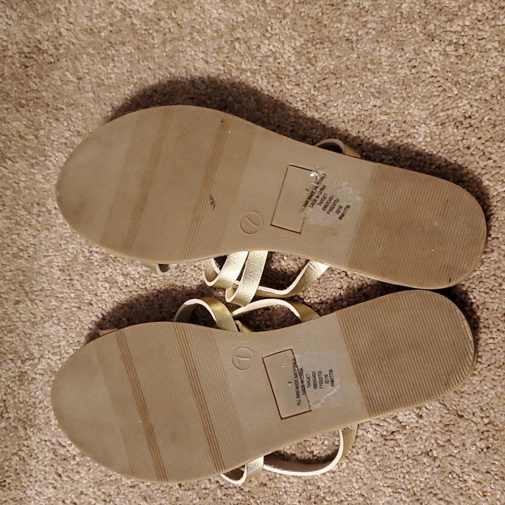 Sandals - Picture 2 of 3